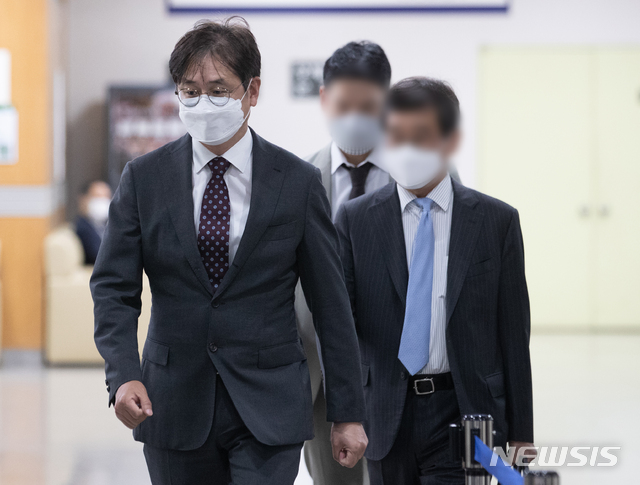 '청와대 하명수사 무죄' 박형철 前비서관, 1242만원 형사보상