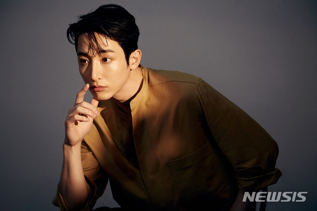 [서울=뉴시스] 영화 '파이프라인' 이수혁. (사진=YG엔터테인먼트 제공) 2021.05.25 photo@newsis.com