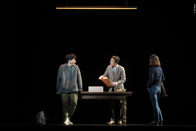 [서울=뉴시스] 연극 '그을린 사랑'. 2021.05.28. (사진 = LG아트센터 제공) photo@newsis.com