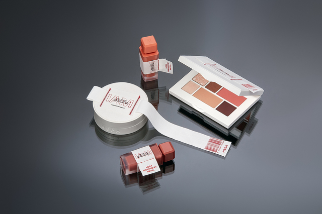 [서울=뉴시스]아모레퍼시픽 '헤라' 아이 엠 컬렉션'