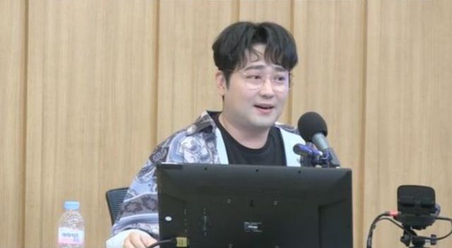 [서울=뉴시스] 가수 박현빈. (사진 = SBS 파워FM '두시탈출 컬투쇼' 캡처) 2021.06.01. photo@newsis.com *재판매 및 DB 금지