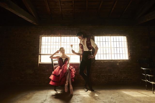 [서울=뉴시스] '2021 돈키호테' 홍향기·이동탁. 2021.06.03. (사진 = 유니버설발레단 제공) photo@newsis.com