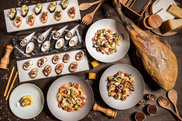 [서울=뉴시스]롯데호텔 제주 ‘더 캔버스’의 '지중해 미식 여행’