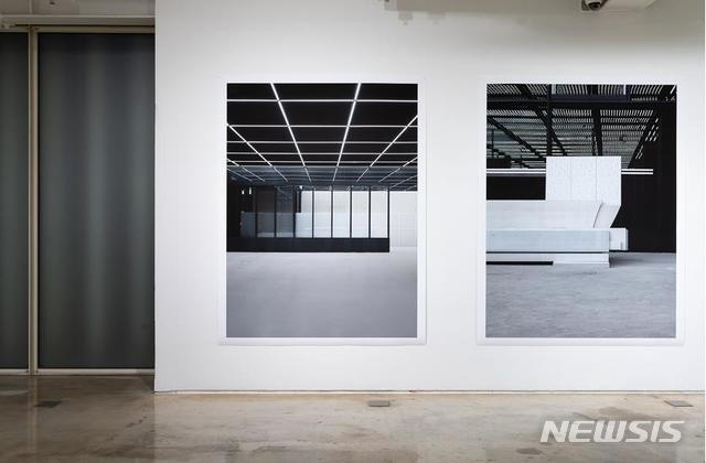 [서울=뉴시스]정지현, Reconstruct, 101_7811, 201_5120, 2020피그먼트 프린트, 215×160cm