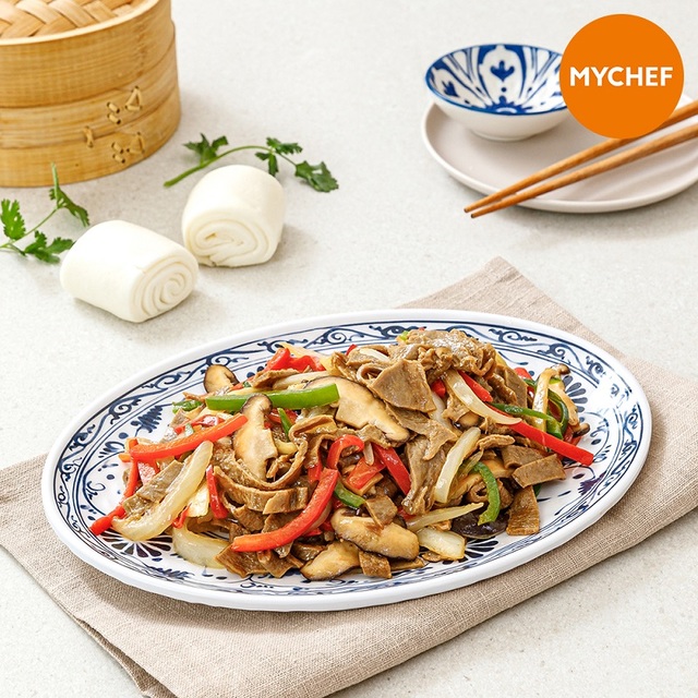 [서울=뉴시스]마이셰프 ‘채소가든 고추잡채 꽃빵’