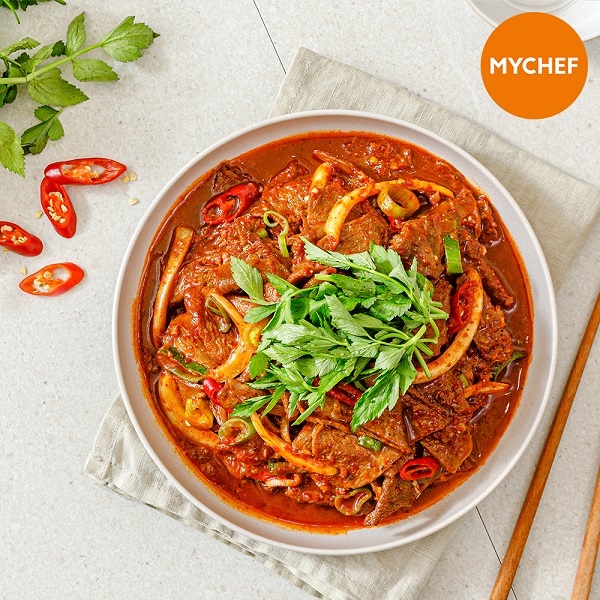 [서울=뉴시스]마이셰프 ‘채소가든 미나리 두루치기’ 