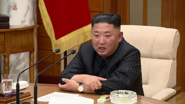 [서울=뉴시스]북한 조선중앙TV는 김정은 국무위원장이 지난 11일 당 중앙위원회 본부청사에서 조선 노동당 중앙군사위원회 제8기 제2차 확대회의를 주재했다고 12일 방영했다. (사진=조선중앙TV 캡처) 2021.06.15. photo@newsis.com *재판매 및 DB 금지