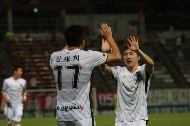  *재판매 및 DB 금지