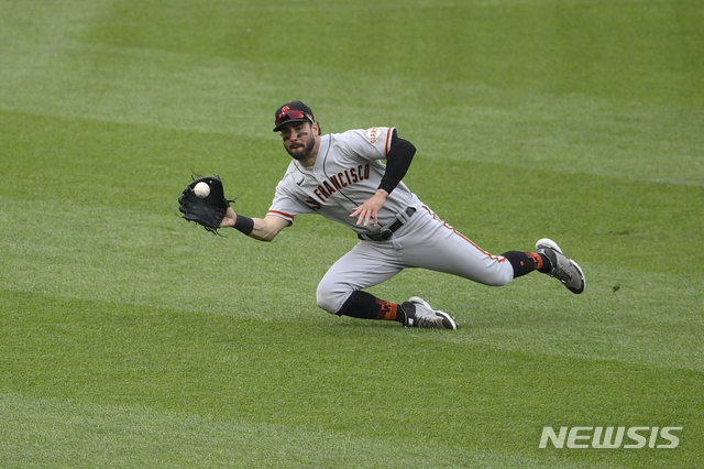 [워싱턴=AP/뉴시스]한화 이글스 새 외국인 타자 마이크 터크먼.2021.06.14.