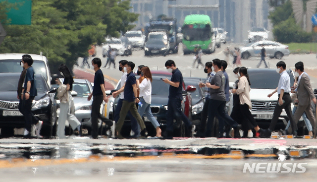 인천, 폭우 가고 폭염 온다…오전 비 그치고 무더위