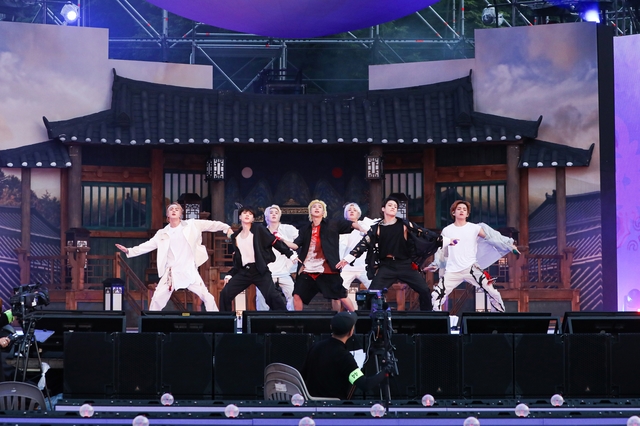 [서울=뉴시스] 방탄소년단_팬미팅 BTS 2021 MUSTER 소우주. 2021.06.14. (사진 = 빅히트 뮤직 제공) photo@newsis.com