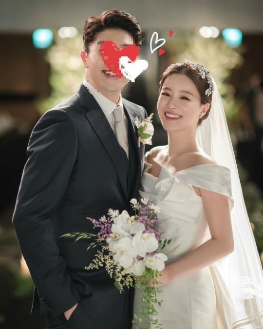 [서울=뉴시스] '이향 아나운서 결혼식 사진' . 2021.06.18. (사진=이향 아나운서 인스타그램) photo@newsis.com  *재판매 및 DB 금지