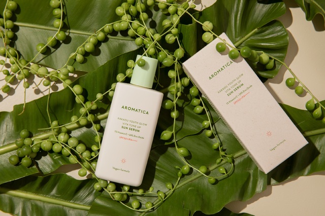 자외선 차단·톤업 한번에…아로마티카 '카카두 선세럼'