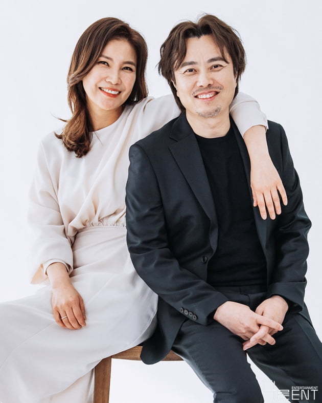 [서울=뉴시스] 배우 서현철, 정재은 부부. (사진 = 다른이엔티) 2021.06.21. photo@newsis.com *재판매 및 DB 금지