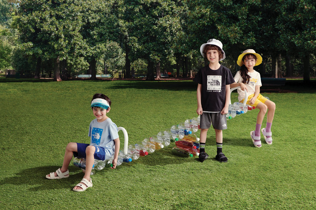 [서울=뉴시스]노스페이스 ‘2021 키즈 서머 컬렉션’