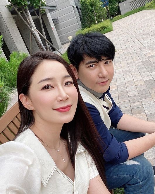[서울=뉴시스] 김하영과 박재현이 콘텐츠를 위해 만났다. (사진 = 김하영 인스타그램 캡처) 2021.06.25. photo@newsis.com *재판매 및 DB 금지