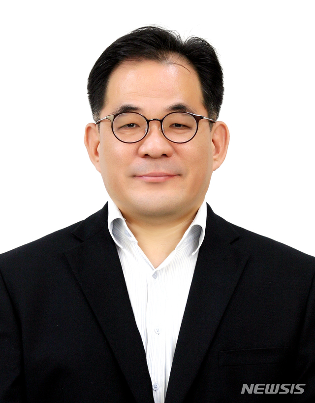 [서울=뉴시스] 이재유 신임 법무부 출입국·외국인정책본부장. (제공=법무부)