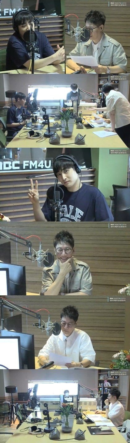 [서울=뉴시스]8일 낮 방송된 MBC FM4U '정오의 희망곡 김신영입니다'(사진=방송화면 캡처)2021.07.08 photo@newsis.com *재판매 및 DB 금지