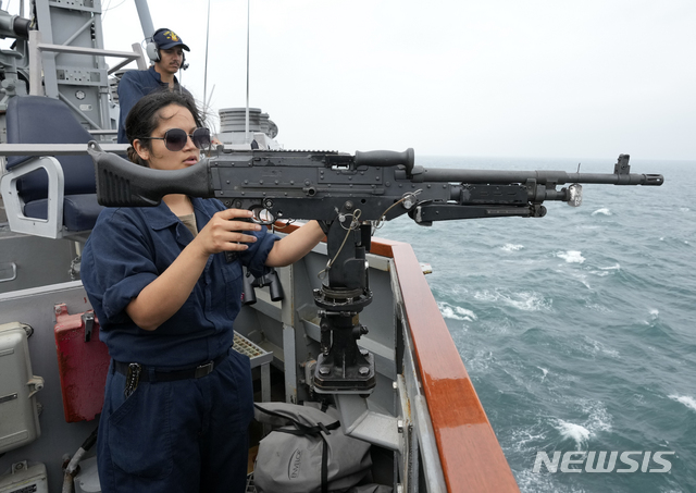 나토-우크라이나, 흑해서 해군합동훈련..'러'군 견제