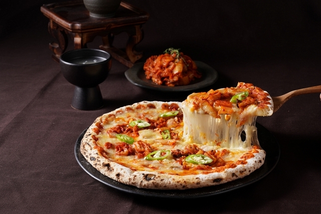 우주인피자의’ ‘김치피자’ *재판매 및 DB 금지