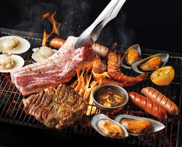 캠핑장서 만나는 제주맛집…프레시지 '흑돈가' 밀키트