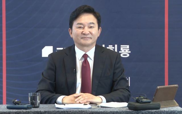 [제주=뉴시스] 원희룡 제주지사 제20대 대통령 선거 출마 선언. (유튜브 '원희룡tv' 캡처) *재판매 및 DB 금지