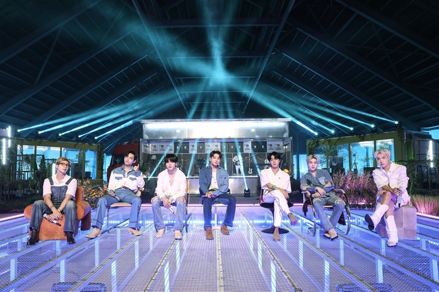 [서울=뉴시스] 방탄소년단_BBC Live Lounge. 2021.07.28. (사진 = 빅히트뮤직 제공) photo@newsis.com
