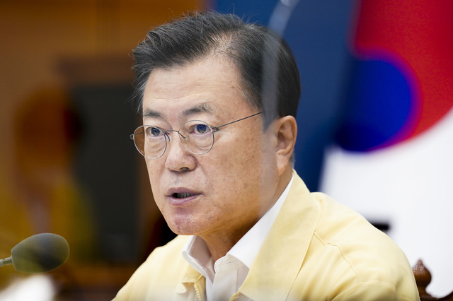 [서울=뉴시스] 문재인 대통령이 29일 청와대에서 열린 민생경제장관회의에서 발언하고 있다. (사진=청와대 제공) 2021.07.29. photo@newsis.com *재판매 및 DB 금지