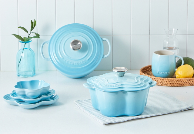 [서울=뉴시스] 르쿠르제 ‘퓨리스트 블루 주물냄비’. 2021.08.02 (사진=르쿠르제 제공) *재판매 및 DB 금지