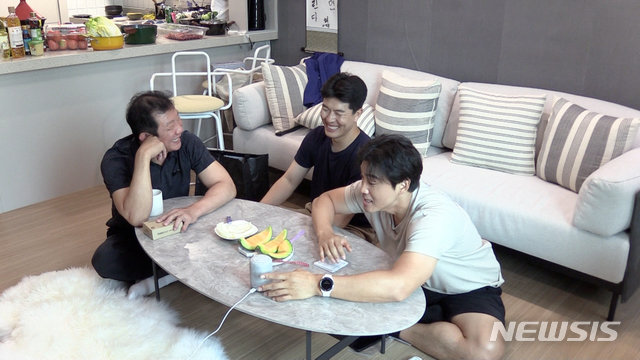 [서울=뉴시스]'해방타운'(사진=JTBC)2021.08.03.photo@newsis.com