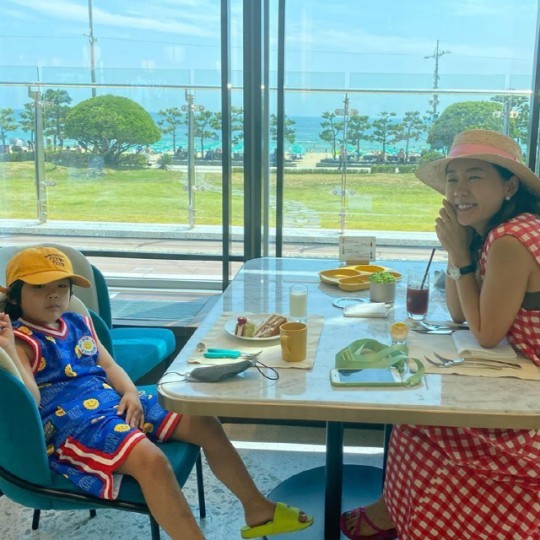 [서울=뉴시스] '안선영' 2021.08.04.(사진=안선영 인스타그램) photo@newsis.com*재판매 및 DB 금지 *재판매 및 DB 금지