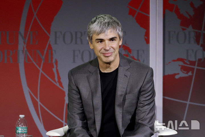 [샌프란시스코=AP/뉴시스] 구글의 공동 창업자인 래리 페이지가 인공지능(AI)을 제품 제조에 적용하는 데 초점을 맞춘 스타트업 '다이나토믹스'를 설립한다고 IT전문매체 디인포메이션이 6일(현지 시간) 보도했다.﻿﻿ 사진은 래리 페이지. 2025.3.7