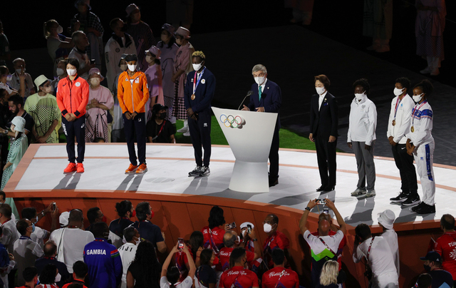 [도쿄(일본)=뉴시스] 이영환 기자 = 8일 오후 일본 도쿄 올림픽스타디움에서 열린 2020 도쿄올림픽 폐회식에서 토마스 바흐 IOC 위원장이 폐회사를 하고 있다. 2021.08.08. 20hwan@newsis.com 