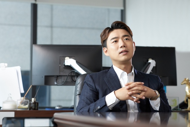 [인터뷰]AR로 실제 화장품 체험 앱 '티커'…"일상 속 플랫폼 될 것"