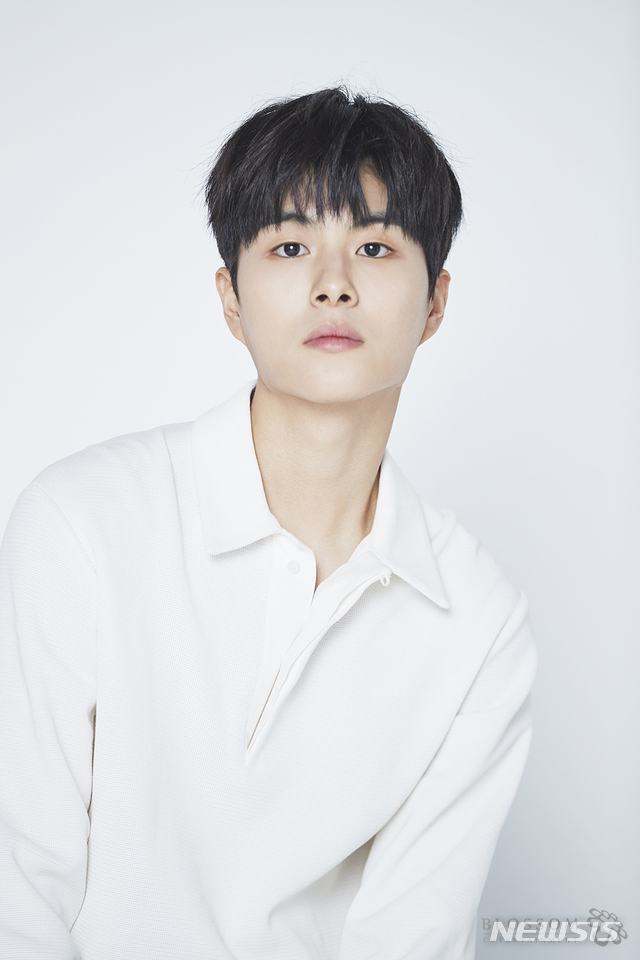 [서울=뉴시스]배우 정건주. (사진=블러썸 엔터테인먼트 제공) 2021.08.12. photo@newsis.com