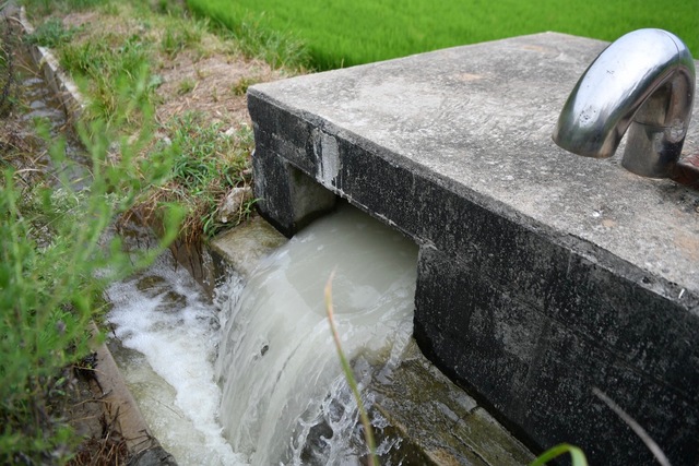 [홍성=뉴시스] 홍성군 농업용수 공급 모습. *재판매 및 DB 금지
