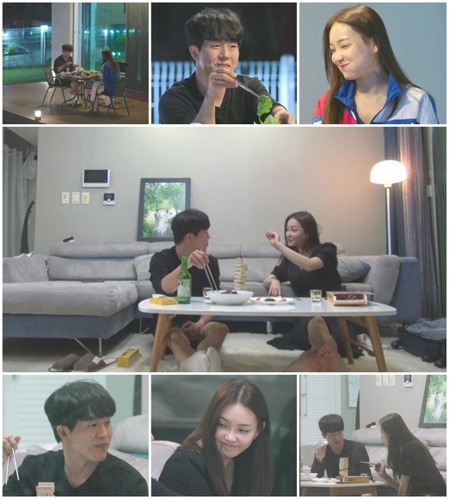 [서울=뉴시스]돌싱글즈_추성연 이아영 19금 젠가(사진=MBN 제공)2021.08.15 photo@newsis.com *재판매 및 DB 금지