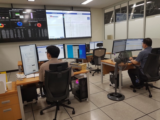 [울산=뉴시스] 구미현 기자 = 울산시교육청 직속기관인 교육연구정보원 전산통합센터 모습 (울산시교육청 제공) *재판매 및 DB 금지