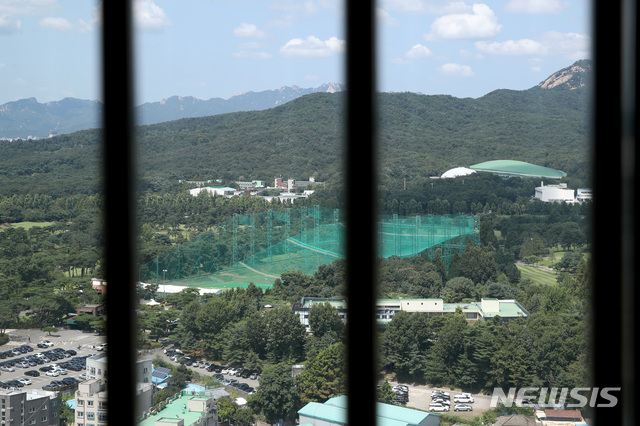[서울=뉴시스] 김병문 기자 = 서울 노원구 태릉골프장 전경. 2021.08.17. dadazon@newsis.com