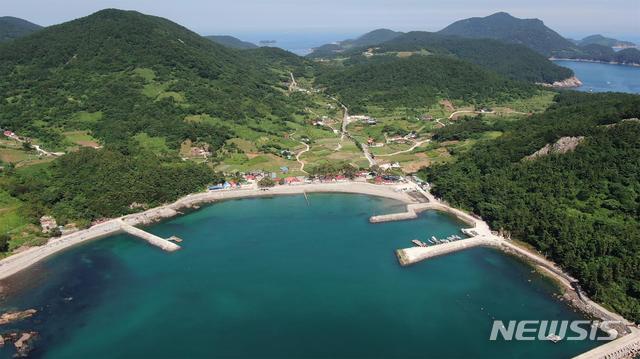 [서울=뉴시스] 여수 직포항.