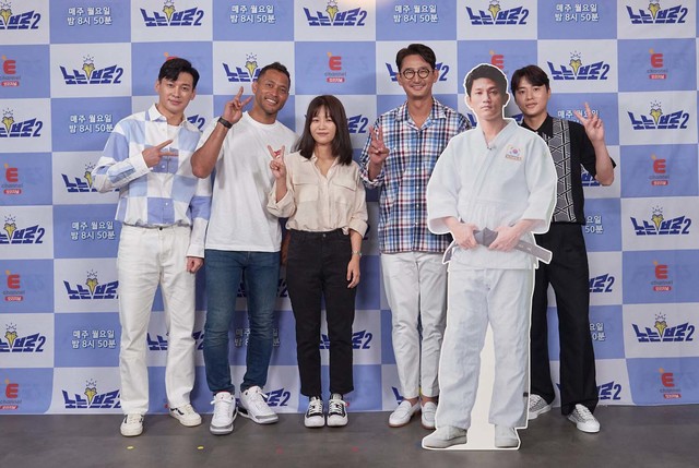 [서울=뉴시스] 박진희 기자 = 23일 오전 티캐스트 E채널 ‘노는브로(bro) 2’ 제작발표회가 열렸다. 온라인 생중계로 진행된 이번 행사에는 박용택, 전태풍, 백지훈, 구본길, 박지은PD가 참석했다. (사진=E채널 제공) 2021.08.23. photo@newsis.com *재판매 및 DB 금지