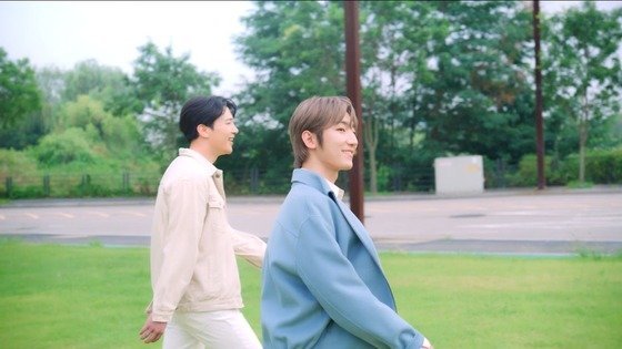 [서울=뉴시스] 멜로망스 '고백 프로젝트' 참여. (사진=엠피엠지 뮤직 제공).2021.08.26.photo@newsis.com