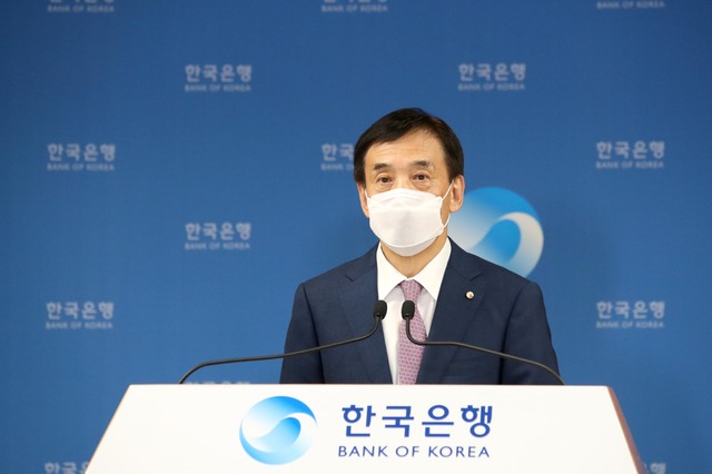 [서울=뉴시스] 이주열 한국은행 총재가 26일 오전 서울 중구 한국은행에서 열린 통화정책방향 기자간담회에서 발언하고 있다. (사진=한국은행 제공) 2021.08.26. photo@newsis.com *재판매 및 DB 금지