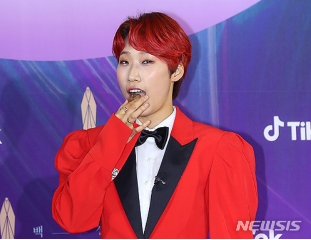 [서울=뉴시스] 백상예술대상 시상식에 참석한 방송인 재재. (사진=백상예술대상 사무국 제공) 2021.05.17 photo@newsis.com *재판매 및 DB 금지