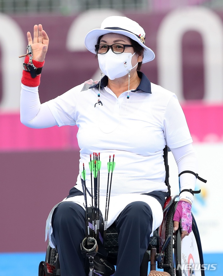 [도쿄=뉴시스]도쿄패럴림픽 양궁 김옥금 (사진 = 대한장애인체육회 제공)