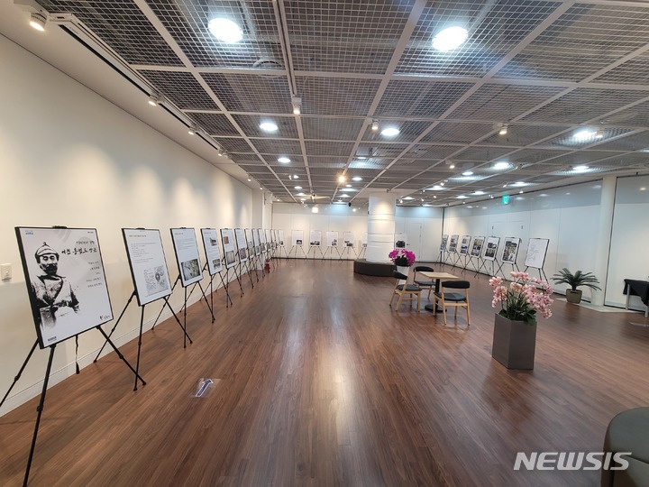 ‘홍범도 장군 기획전시회’ 현장.