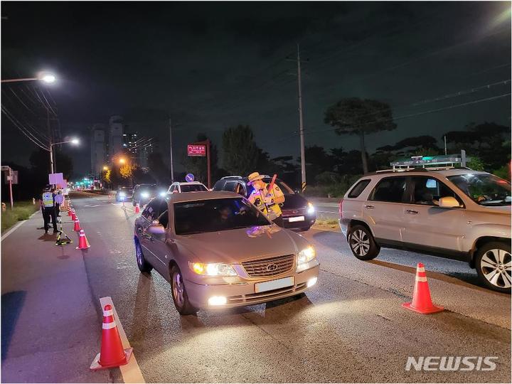 음주운전 단속 현장. (사진=경기북부경찰청 제공)