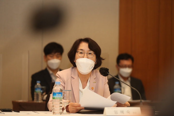[서울=뉴시스]임혜숙 과학기술정보통신부 장관.