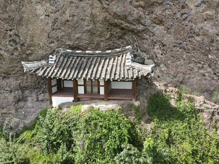 고창 병바위 일원 '두암초당'. *재판매 및 DB 금지