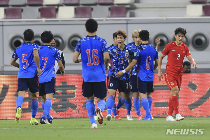 [도하=AP/뉴시스]일본이 중국을 꺾고 월드컵 최종예선 첫 승을 거뒀다. 2021.09.07.
